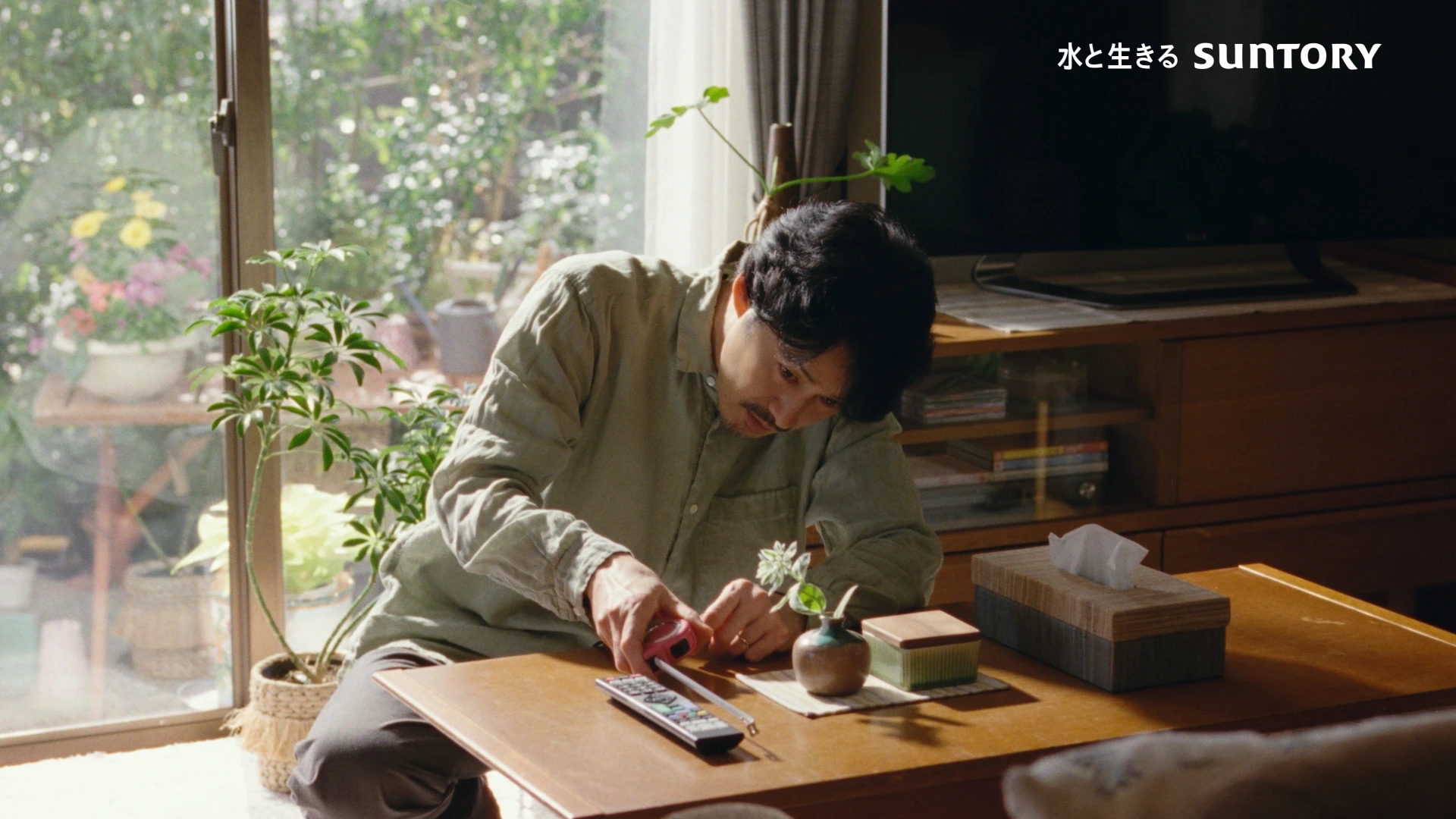 サントリー 金麦「帰れば、金麦 2026 花やか皿」