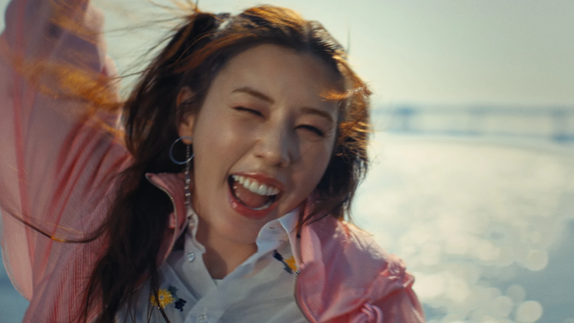 アサヒグループ食品　ディアナチュラ 「無理しないって、健康的」篇